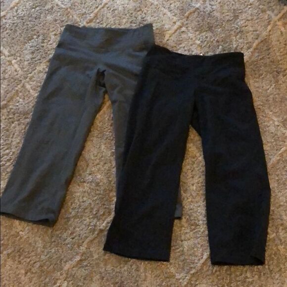 Athleta capris bundle of 2 S (#983) - Picture 1 of 5